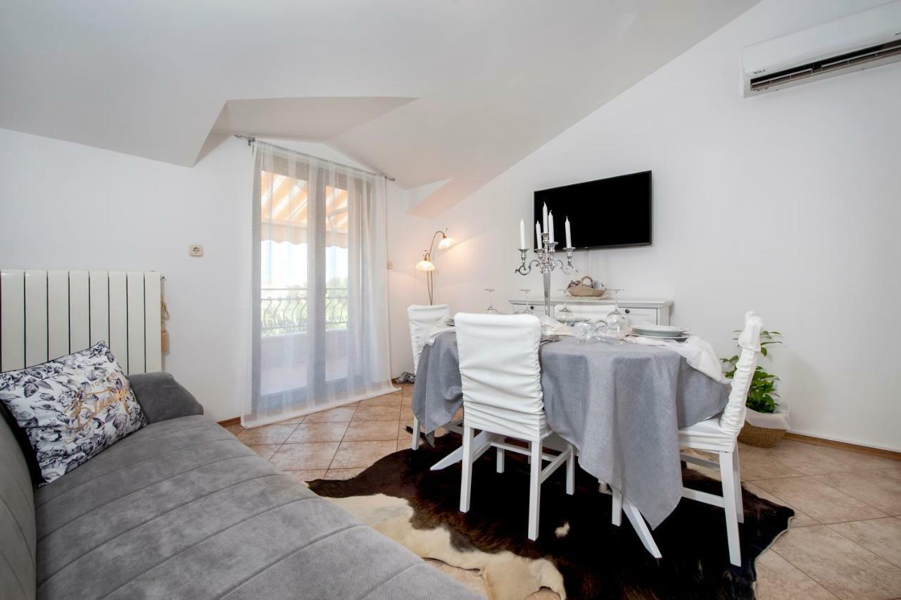 Apartment Len Rovinj Exterior foto